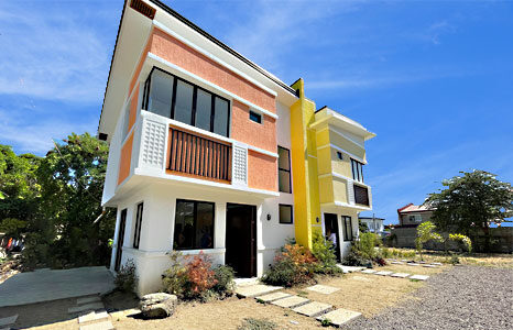 valenzia-enclave-duplex-pag-ibig-rent-to-own-houses-for-sale-general-trias-cavite-house-homepage-thumbnail-2